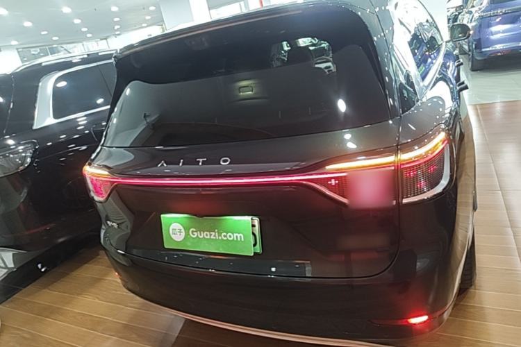Used Hima AITO M9 2025 Pure Electric Ultra Version 100 kWh 6-Seater Model Rear