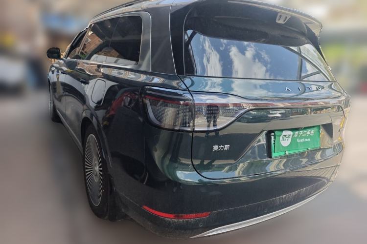 Used Hima AITO M9 2025 Extended-Range Ultra Version 52 kWh 5-Seater Edition Rear Left 45 Deg