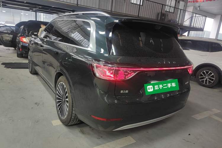 Used Hima AITO M9 2025 Extended-Range Ultra Version 52 kWh 6-Seater Rear Left 45 Deg