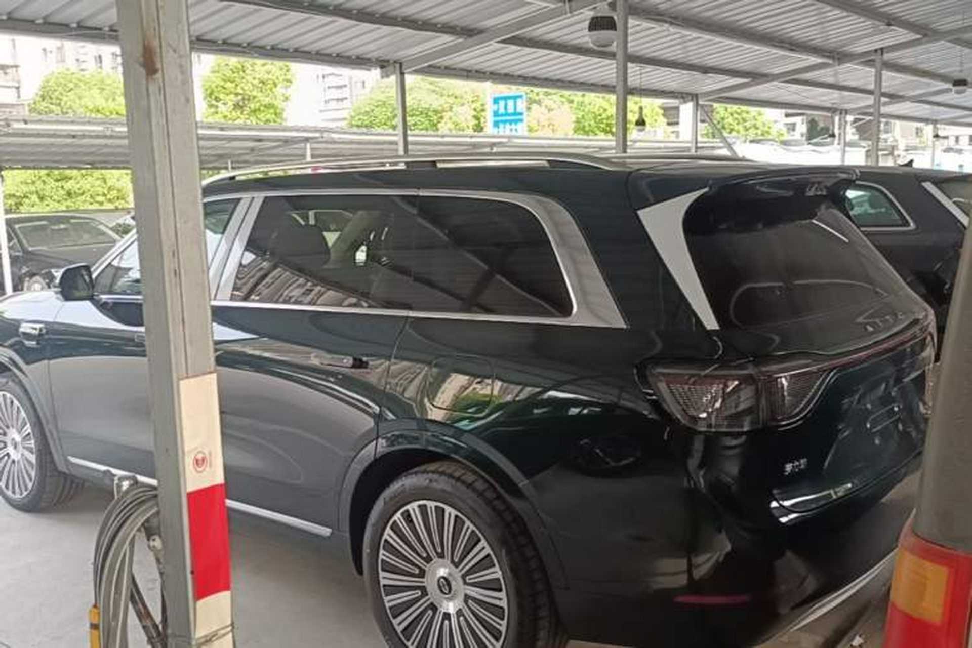 Used Hima AITO M9 2025 Extended-Range Ultra Version 52 kWh 6-Seater Rear Left 45 Deg