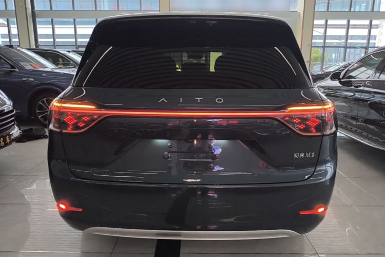 Used Hima AITO M9 2025 Extended-Range Ultra Version 52 kWh 5-Seater Edition Rear