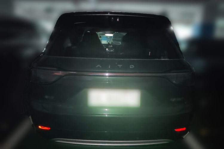 Used Hima AITO M9 2025 Pure Electric Ultra Version 100 kWh 6-Seater Model Rear
