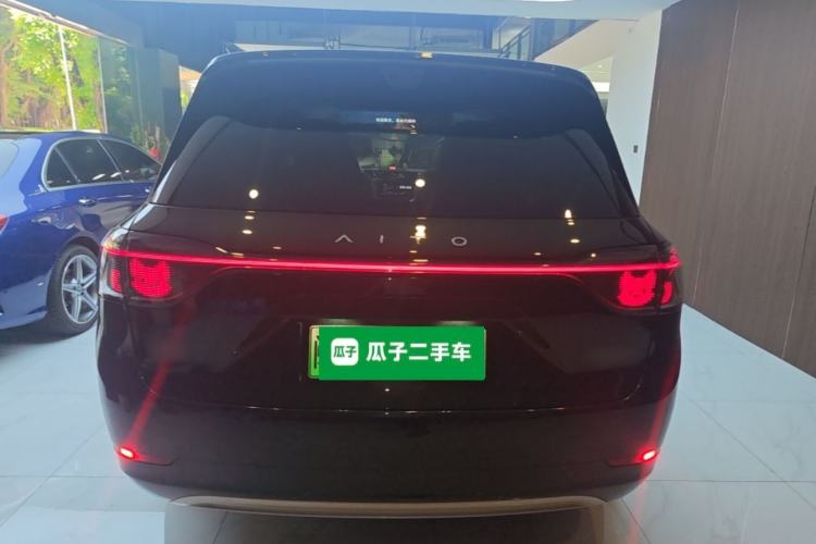 Used Hima AITO M9 2025 Pure Electric Ultra Version 100 kWh 6-Seater Model Rear