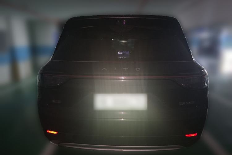 Used Hima AITO M9 2025 Pure Electric Ultra Version 100 kWh 6-Seater Model Rear