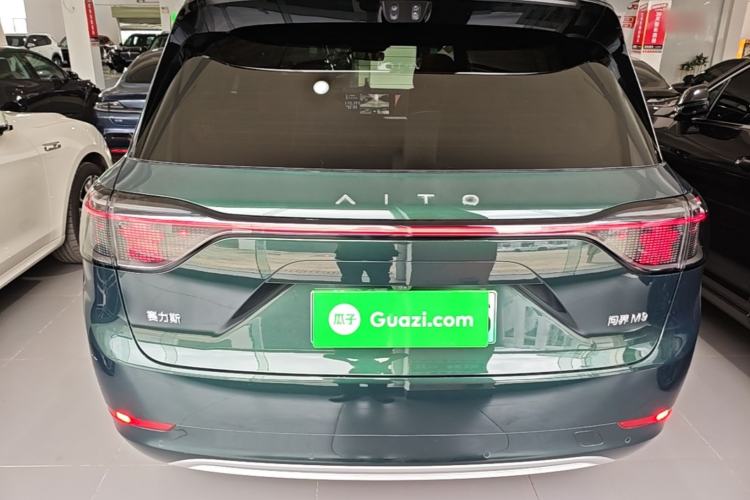 Used Hima AITO M9 2025 Extended-Range Ultra Version 52 kWh 5-Seater Edition Rear
