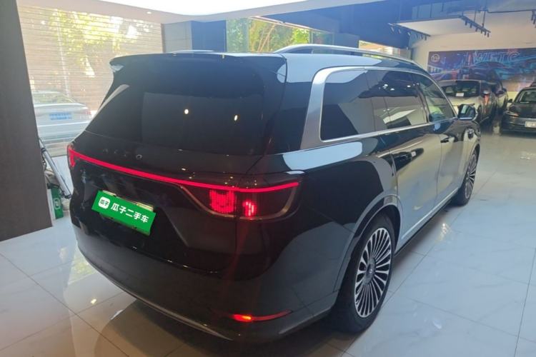Used Hima AITO M9 2025 Pure Electric Ultra Version 100 kWh 6-Seater Model Rear Right 45 Deg