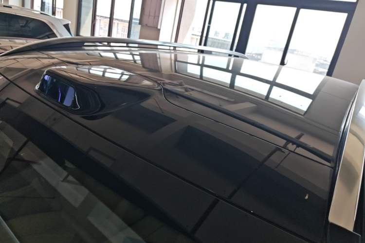 Used Hima AITO M9 2025 Extended-Range Ultra Version 52 kWh 6-Seater Roof