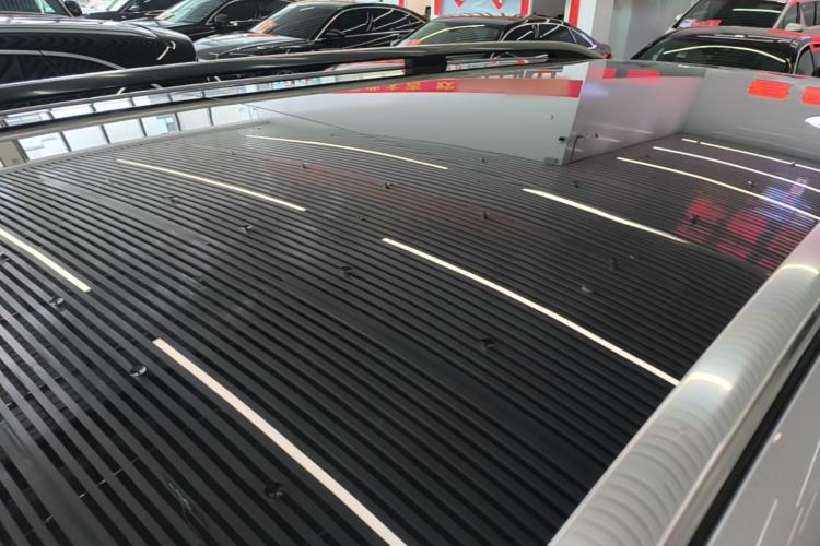 Used Hima AITO M9 2025 Extended-Range Ultra Version 52 kWh 5-Seater Edition Roof