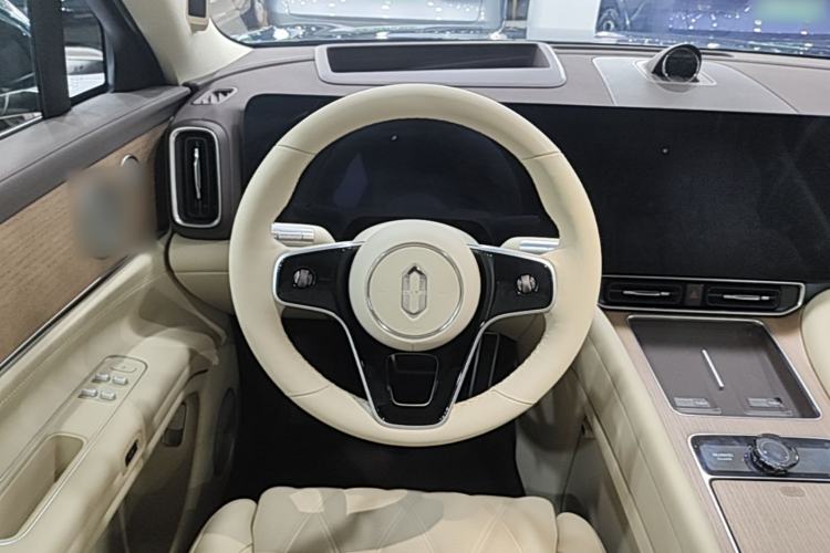 Used Hima AITO M9 2025 Pure Electric Ultra Version 100 kWh 6-Seater Model Steering Wheel