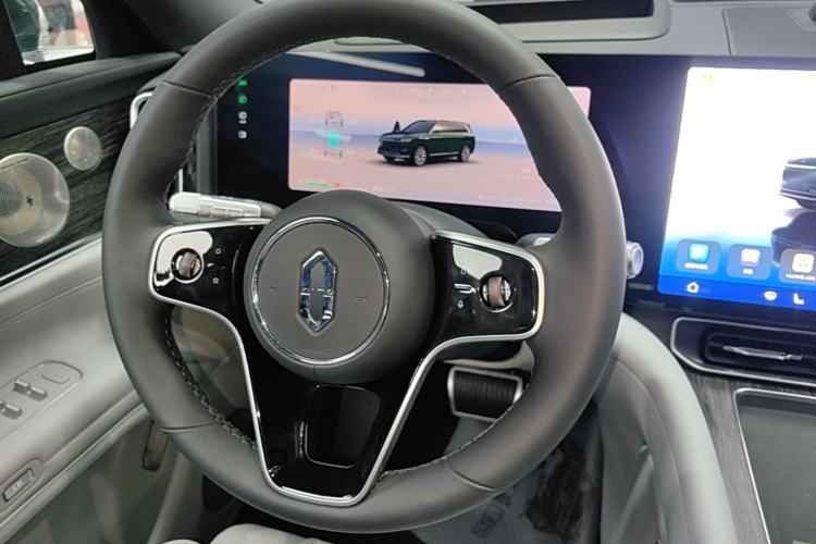 Used Hima AITO M9 2025 Extended-Range Max Version 52 kWh 6-Seater Edition Steering Wheel
