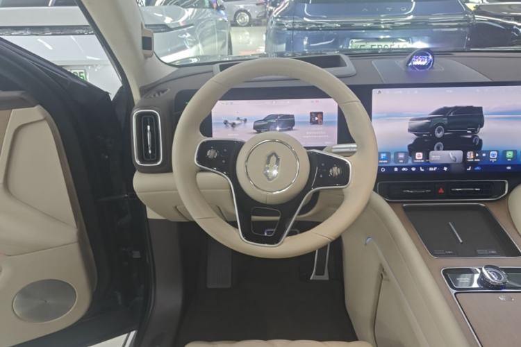 Used Hima AITO M9 2025 Pure Electric Ultra Version 100 kWh 6-Seater Model Steering Wheel