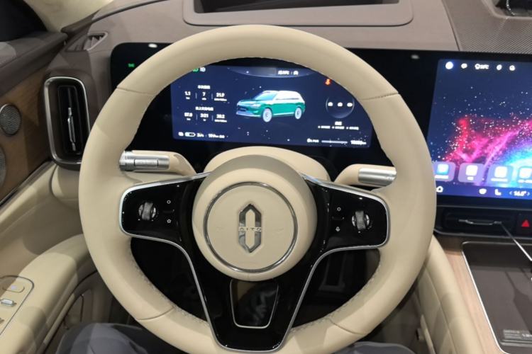 Used Hima AITO M9 2025 Pure Electric Ultra Version 100 kWh 6-Seater Model Steering Wheel