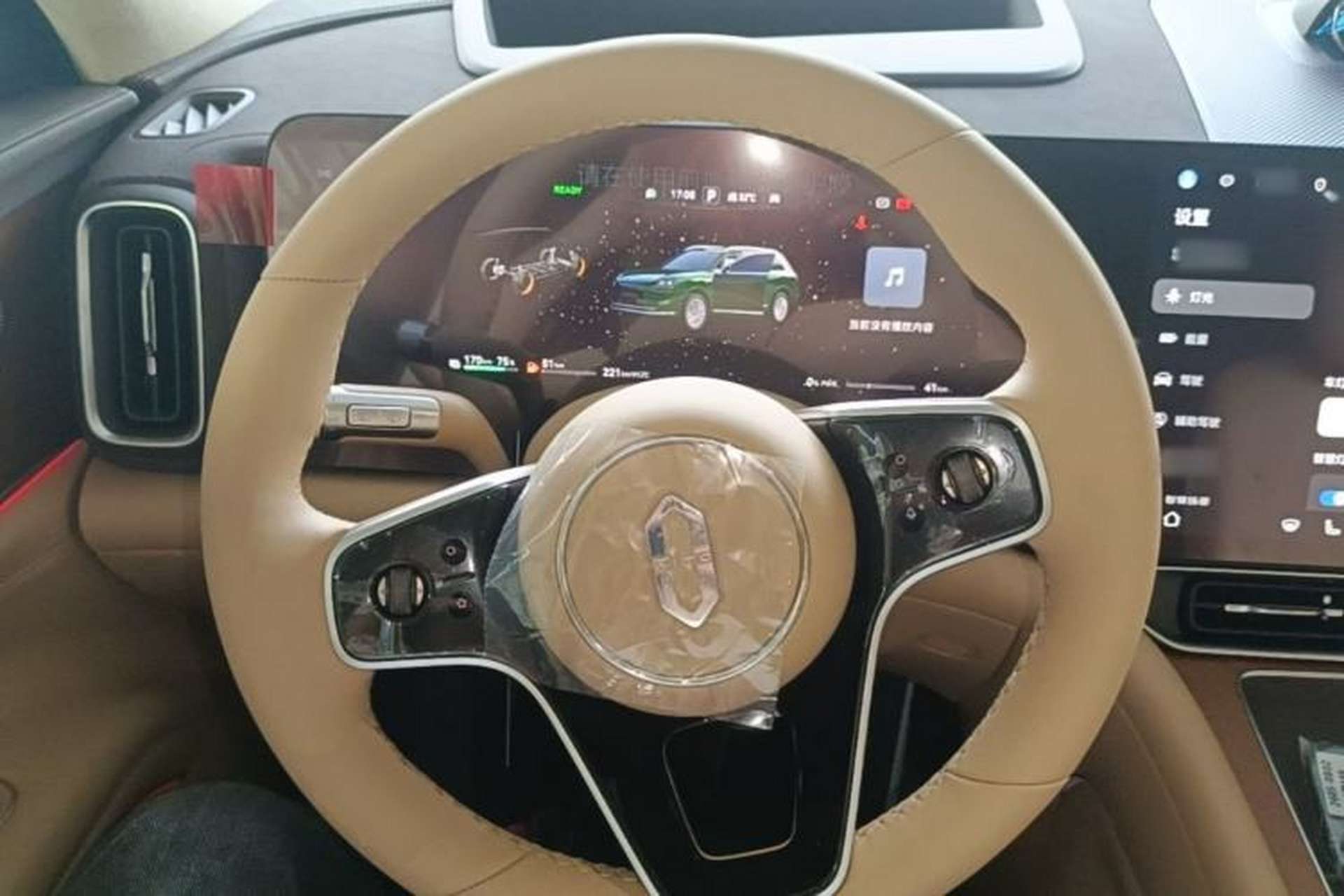 Used Hima AITO M9 2025 Extended-Range Ultra Version 52 kWh 6-Seater Steering Wheel