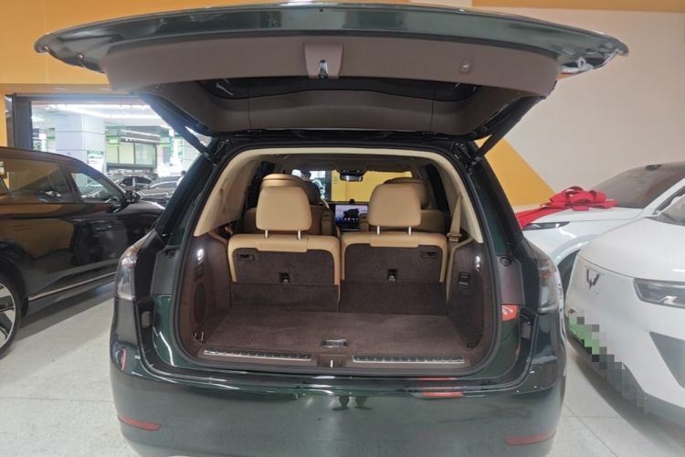 Used Hima AITO M9 2025 Extended-Range Max Version 52 kWh 6-Seater Edition Trunk