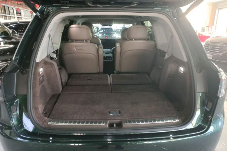 Used Hima AITO M9 2025 Extended-Range Ultra Version 52 kWh 6-Seater Trunk