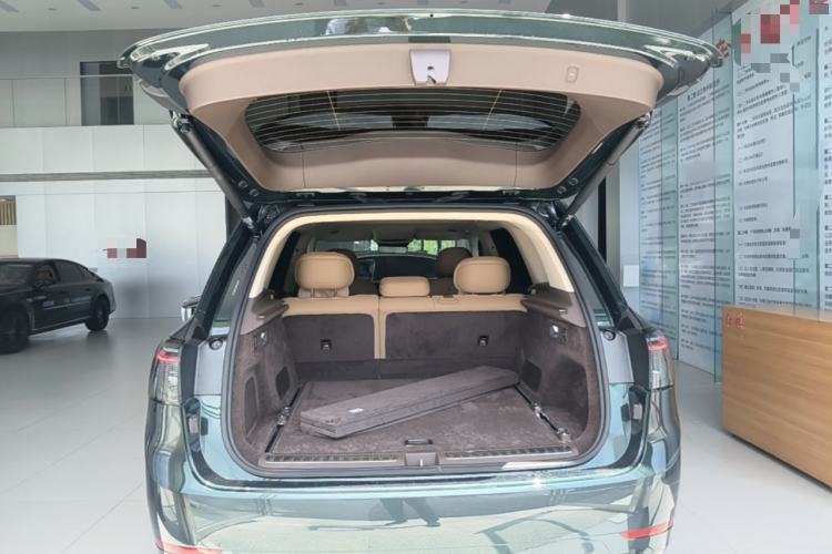 Used Hima AITO M9 2025 Extended-Range Ultra Version 52 kWh 5-Seater Edition Trunk