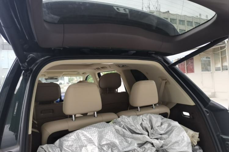 Used Hima AITO M9 2025 Pure Electric Ultra Version 100 kWh 6-Seater Model Trunk