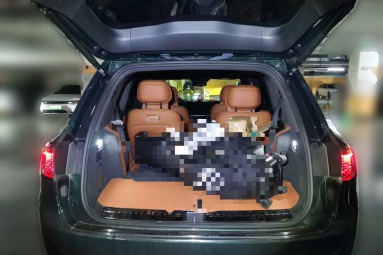 Used Hima AITO M9 2025 Extended-Range Ultra Version 52 kWh 6-Seater Trunk