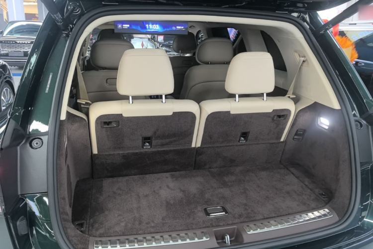 Used Hima AITO M9 2025 Pure Electric Ultra Version 100 kWh 6-Seater Model Trunk