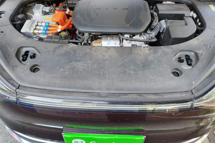 Used Hima AITO M9 2025 Extended-Range Ultra Version 52 kWh 6-Seater Engine Bay
