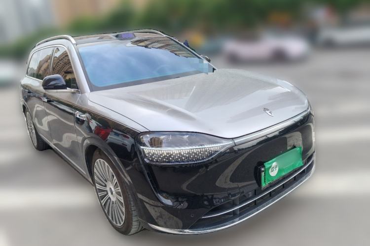 Used Hima AITO M9 2025 Extended-Range Ultra Version 52 kWh 5-Seater Edition Front Right 45 Deg