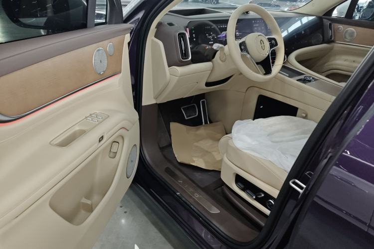 Used Hima AITO M9 2025 Extended-Range Ultra Version 52 kWh 5-Seater Edition Driver Seat