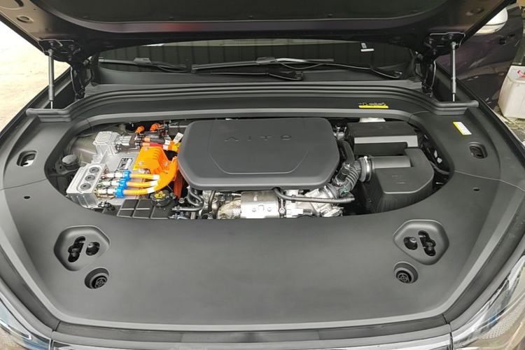 Used Hima AITO M9 2025 Extended-Range Ultra Version 52 kWh 6-Seater Engine Bay