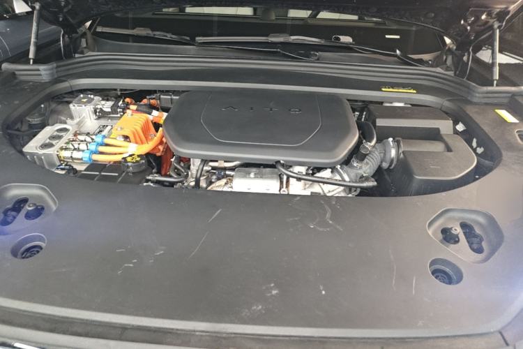 Used Hima AITO M9 2025 Extended-Range Ultra Version 52 kWh 5-Seater Edition Engine Bay