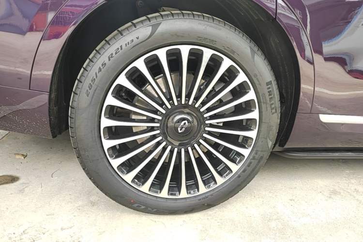 Used Hima AITO M9 2025 Extended-Range Ultra Version 52 kWh 6-Seater Exterior 5