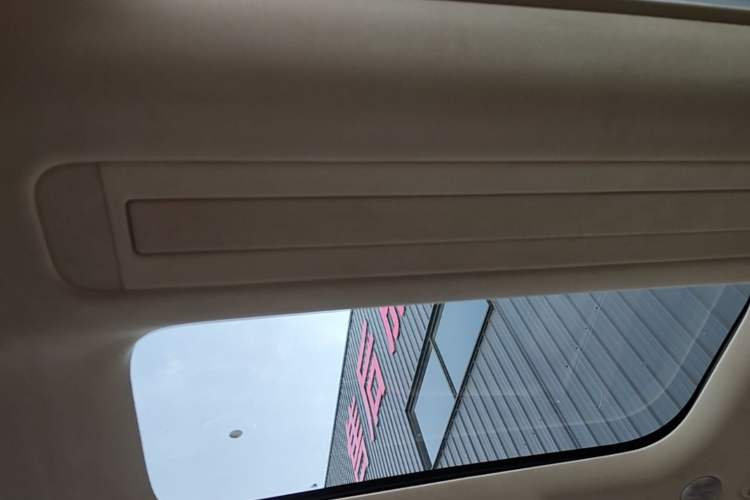 Used Hima AITO M9 2025 Extended-Range Ultra Version 52 kWh 6-Seater Headliner
