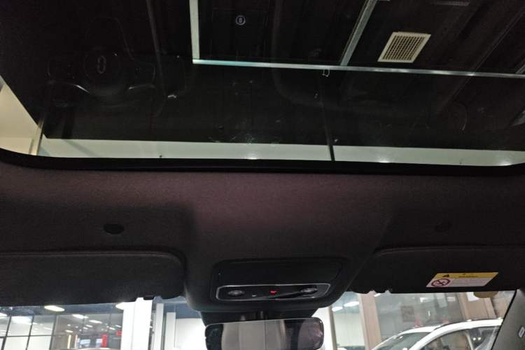 Used Hima AITO M9 2025 Extended-Range Ultra Version 52 kWh 5-Seater Edition Headliner