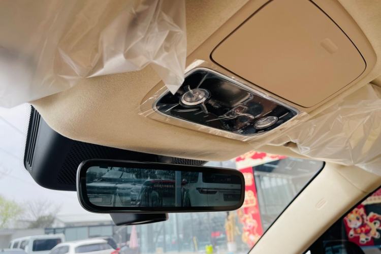 Used Hima AITO M9 2025 Extended-Range Ultra Version 52 kWh 5-Seater Edition Interior 2