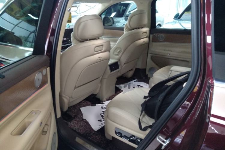 Used Hima AITO M9 2025 Extended-Range Ultra Version 52 kWh 6-Seater Left Rear Seat