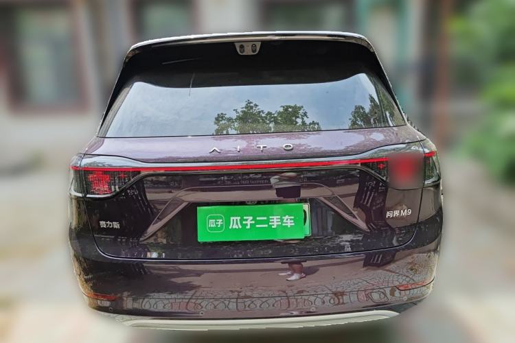 Used Hima AITO M9 2025 Extended-Range Ultra Version 52 kWh 6-Seater Rear