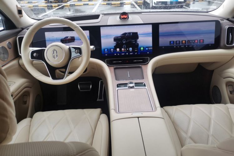 Used Hima AITO M9 2025 Extended-Range Ultra Version 52 kWh 6-Seater Center Console