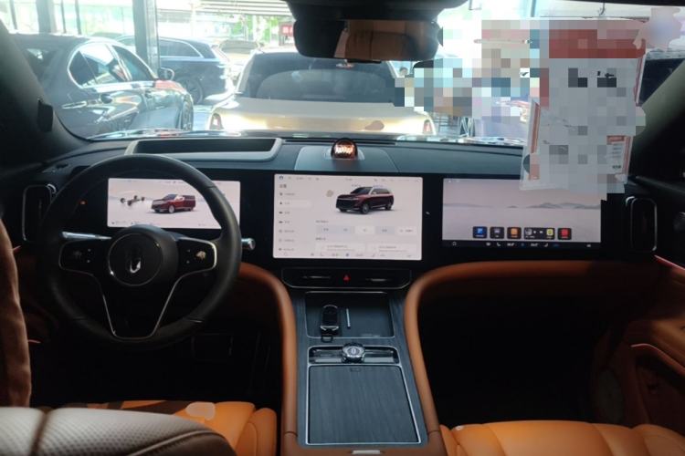 Used Hima AITO M9 2025 Extended-Range Max Version 52 kWh 6-Seater Edition Center Console