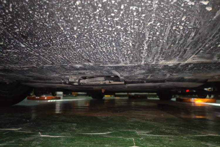 Used Hima AITO M9 2025 Extended-Range Ultra Version 52 kWh 6-Seater Chassis Front