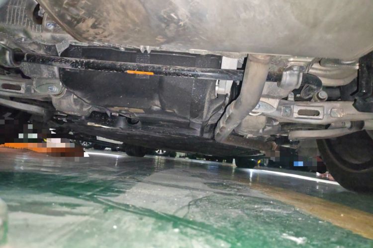 Used Hima AITO M9 2025 Extended-Range Ultra Version 52 kWh 6-Seater Chassis Rear