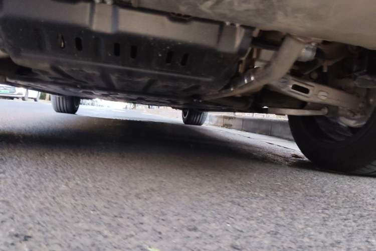 Used Hima AITO M9 2025 Extended-Range Ultra Version 52 kWh 6-Seater Chassis Rear