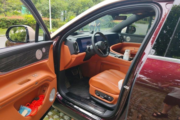 Used Hima AITO M9 2025 Extended-Range Ultra Version 52 kWh 5-Seater Edition Driver Seat