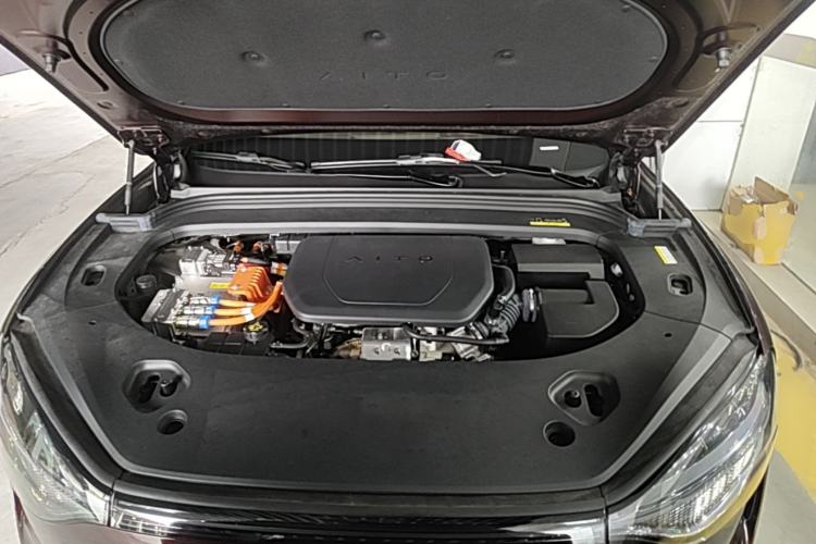 Used Hima AITO M9 2025 Extended-Range Ultra Version 52 kWh 6-Seater Engine Bay