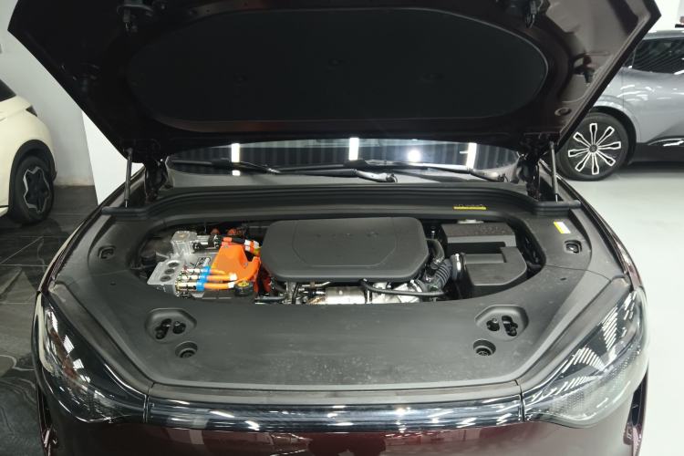 Used Hima AITO M9 2025 Extended-Range Ultra Version 52 kWh 6-Seater Engine Bay