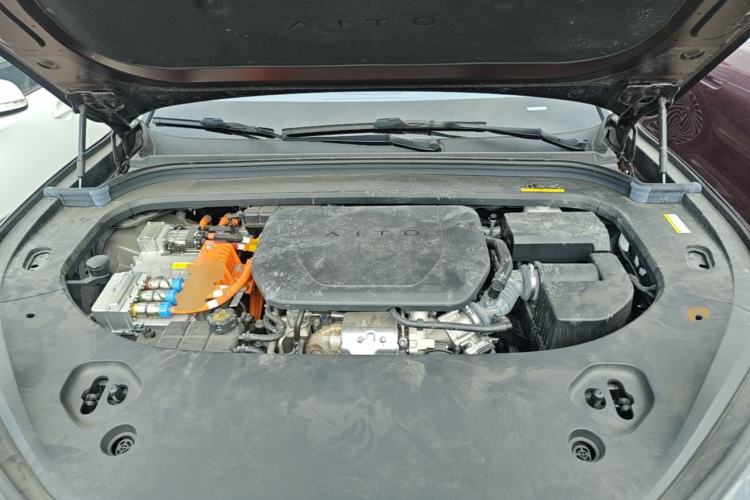 Used Hima AITO M9 2025 Extended-Range Ultra Version 52 kWh 6-Seater Engine Bay