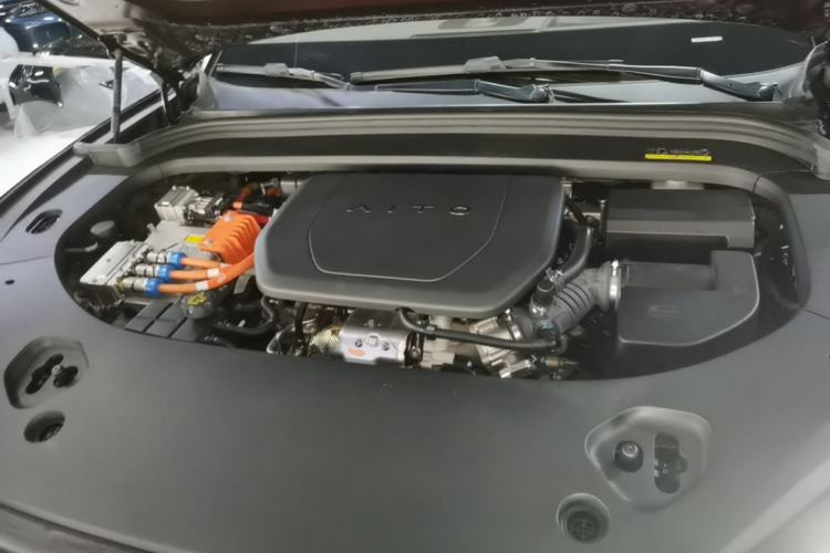 Used Hima AITO M9 2025 Extended-Range Ultra Version 52 kWh 6-Seater Engine Bay