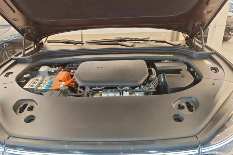 Used Hima AITO M9 2025 Extended-Range Ultra Version 52 kWh 6-Seater Engine Bay