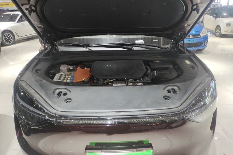 Used Hima AITO M9 2025 Extended-Range Ultra Version 52 kWh 6-Seater Engine Bay