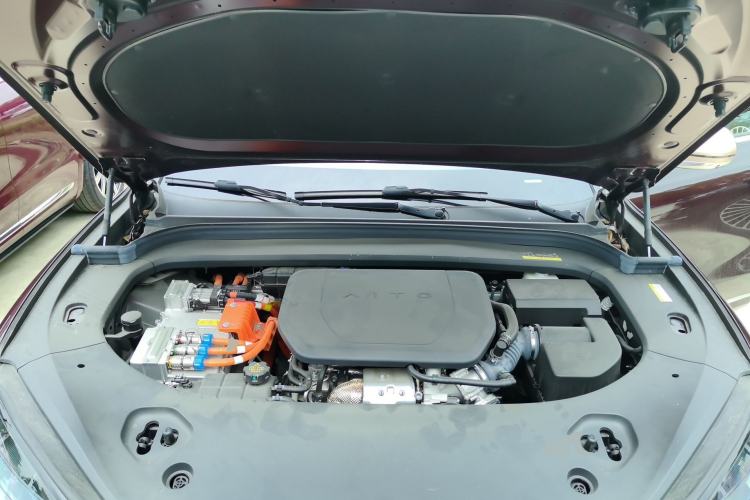 Used Hima AITO M9 2025 Extended-Range Ultra Version 52 kWh 6-Seater Engine Bay