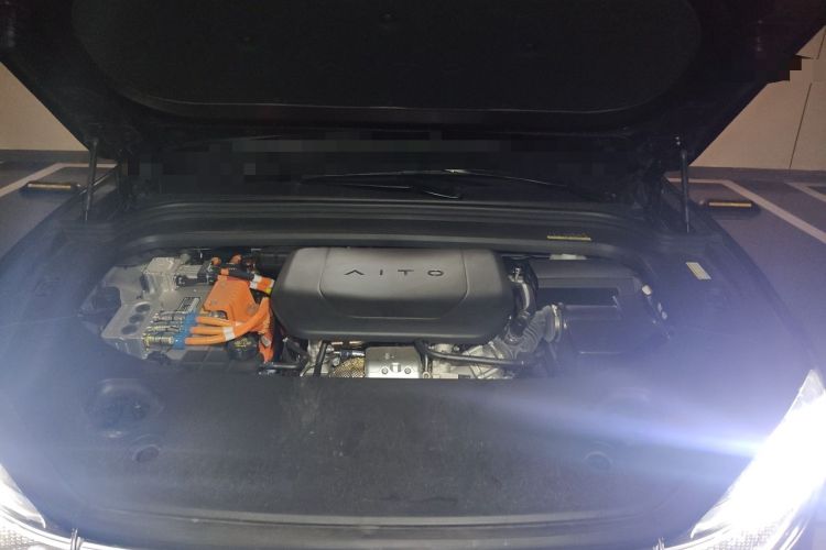 Used Hima AITO M9 2025 Extended-Range Ultra Version 52 kWh 6-Seater Engine Bay
