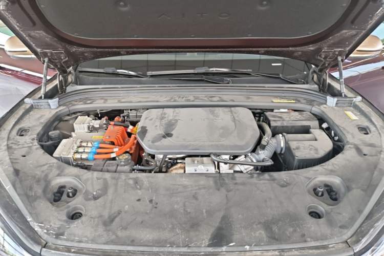 Used Hima AITO M9 2025 Extended-Range Ultra Version 52 kWh 6-Seater Engine Bay