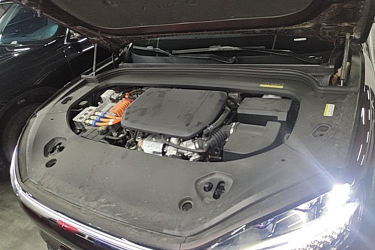 Used Hima AITO M9 2025 Extended-Range Ultra Version 52 kWh 6-Seater Engine Bay